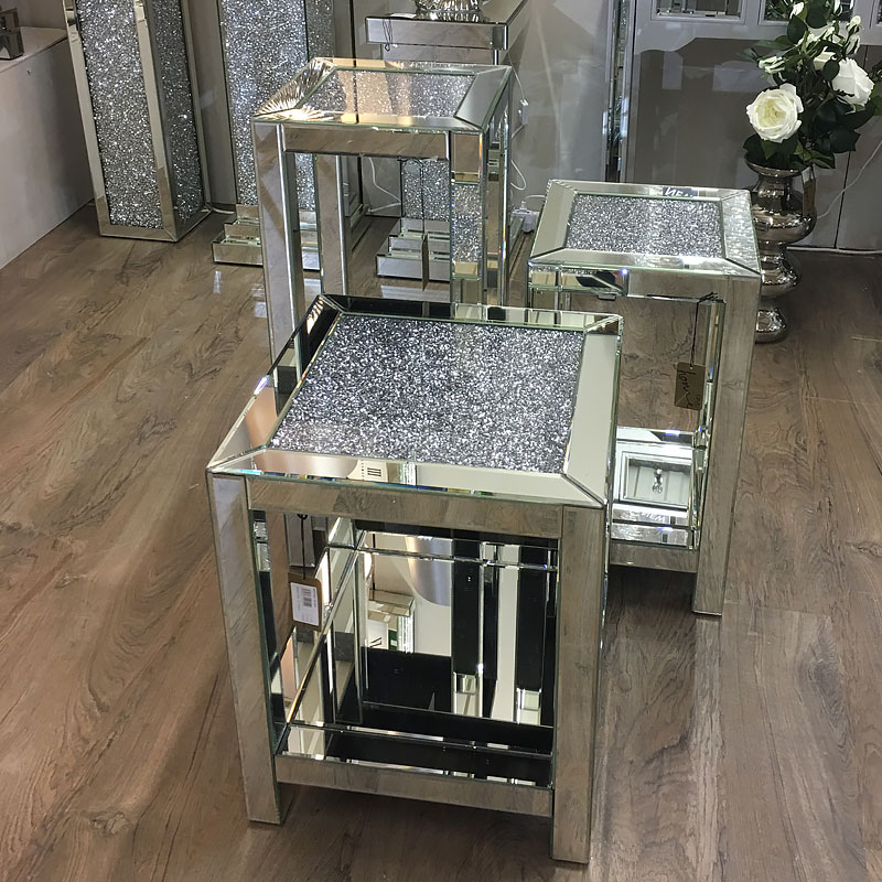 Diamond Crush Mirrored Tall Lamp End Table