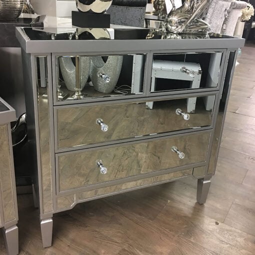 Set of Georgia Silver Mirrored Chest of Drawers and 2 Bedside Cabinets