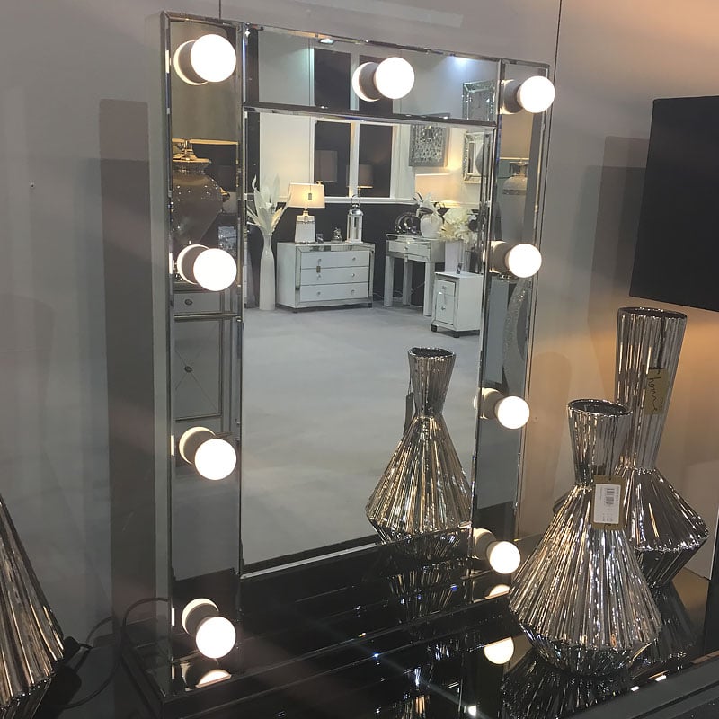 dressing mirror with lights