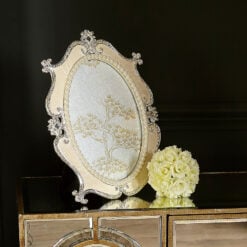 Cream Elegant Pearl Oval Photo Frame 5in X 7in