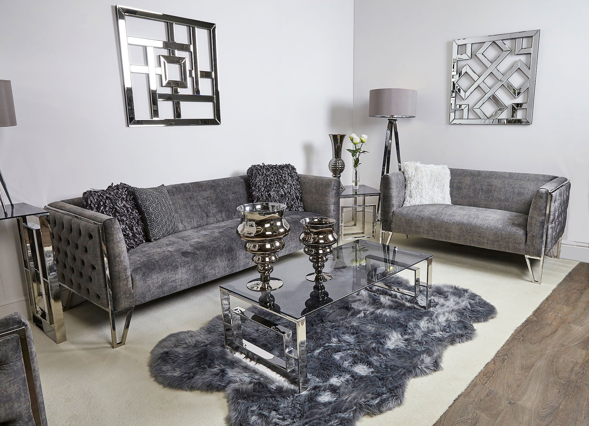 Creating an ultra modern and super stylish living room on a budget