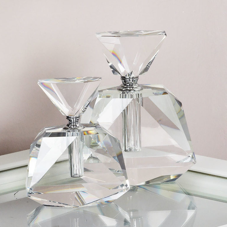 Large Crystal Perfume Bottle Decoration Ornament Picture Perfect Home
