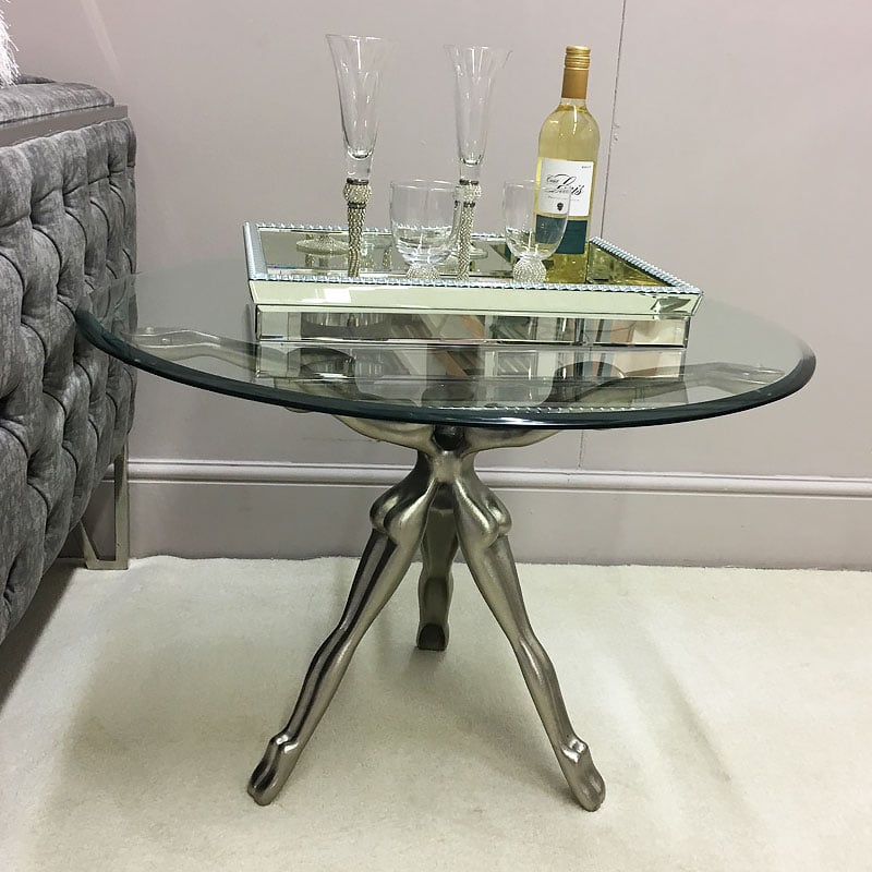 Florence Coffee Table With 3 Figurines And A Floating Glass Table Top