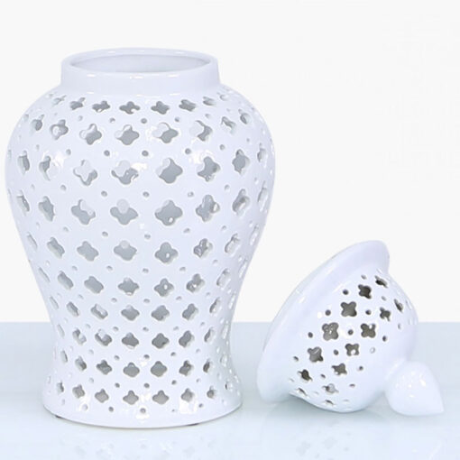 White Ceramic Ginger Jar Vase Home Decoration With Domed Lid 46cm