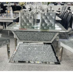Diamond Crush Mirrored Dining Table With A Glass Tabletop