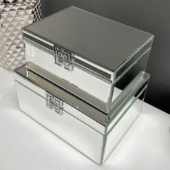 Large Mirrored Jewellery Storage Makeup Box With Chrome Clasp