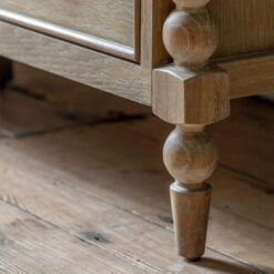 Rustic Country Cottage Light Oak Wood Large 7 Drawer Chest Of Drawers With Hand Carved Bobbin Detail Legs 140cm