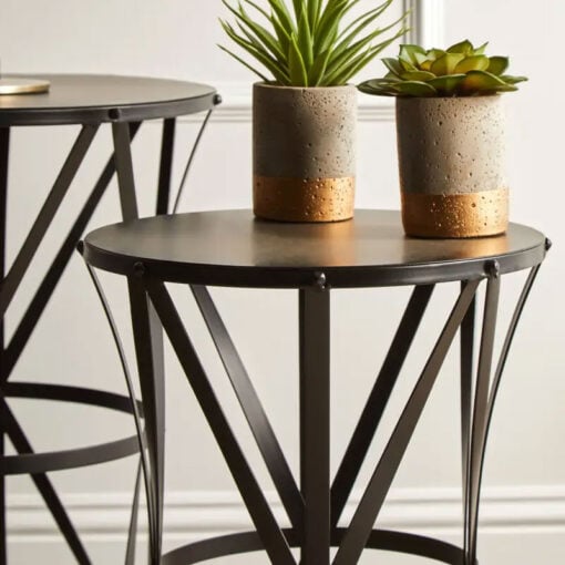 Industrial Set Of 2 Black Metal Concave Lattice Nesting Side Tables