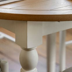 Rustic Country Farmhouse Soft White And Light Wood Extending 4 - 6 Seater Round Dining Table 110cm - 150cm