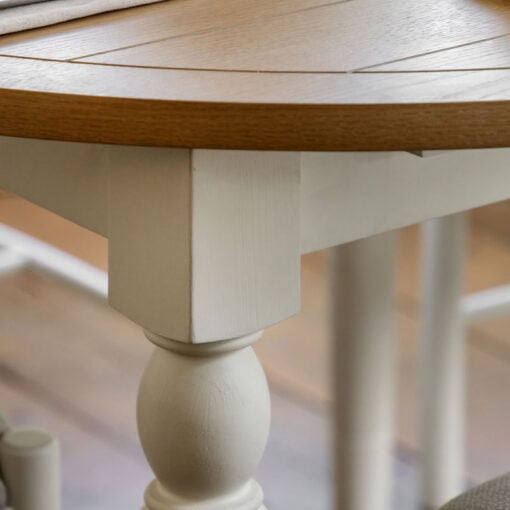 Rustic Country Farmhouse Soft White And Light Wood Extending 4 - 6 Seater Round Dining Table 110cm - 150cm