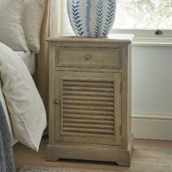 Hamptons Rustic Country Farmhouse 1 Drawer 1 Shutter Door Solid Light Wood Bedside Cabinet Side Table